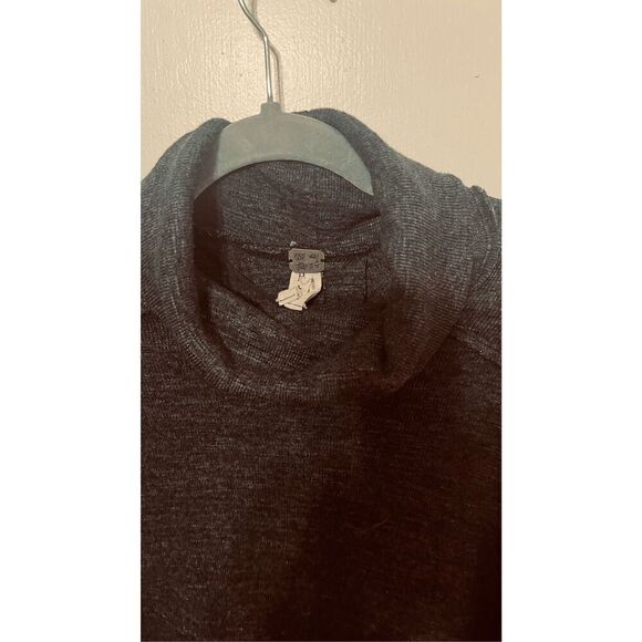 We The Free People Gray Waffle Knit Split Back Turtleneck Long Sleeve Oversized - Picture 4 of 10